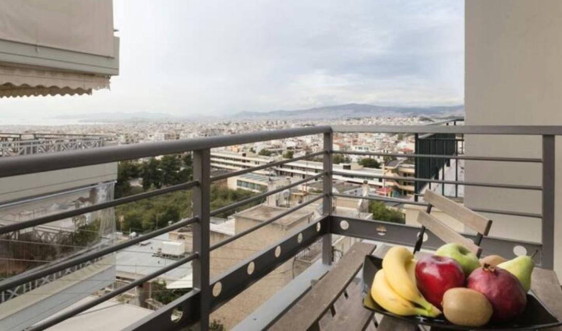 Apartamento Renovated Flat With Acropolis View Atenas Exterior foto